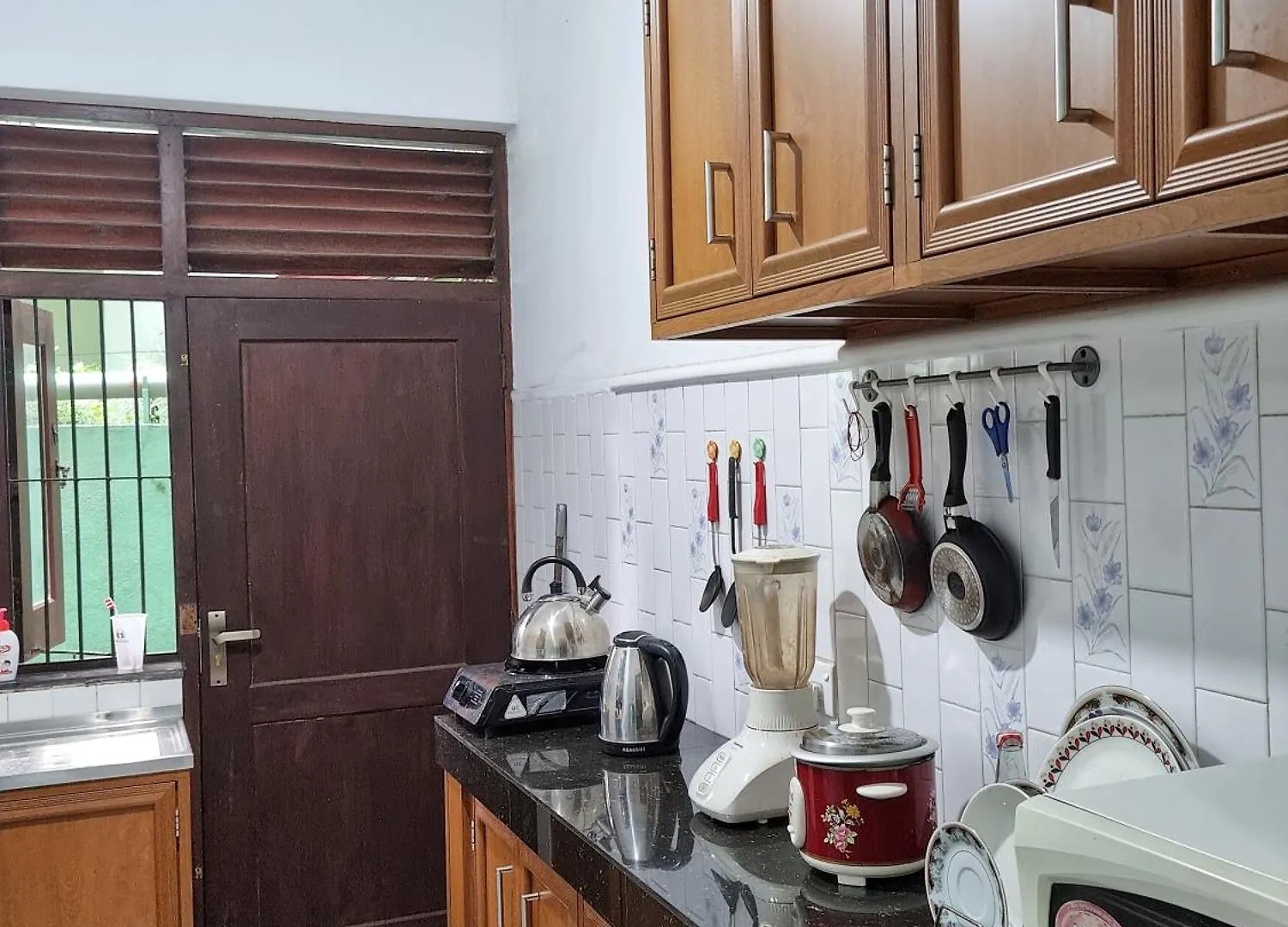 City Villa Negombo 0*,