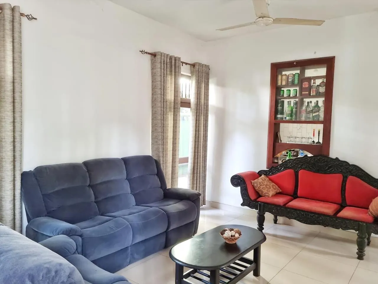 City Villa Negombo 0*,